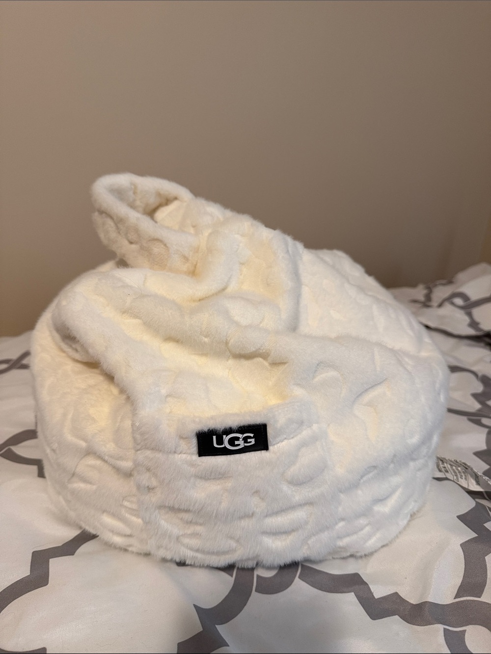UGG Cream Plush Cozy Lap Pillow/Pouf